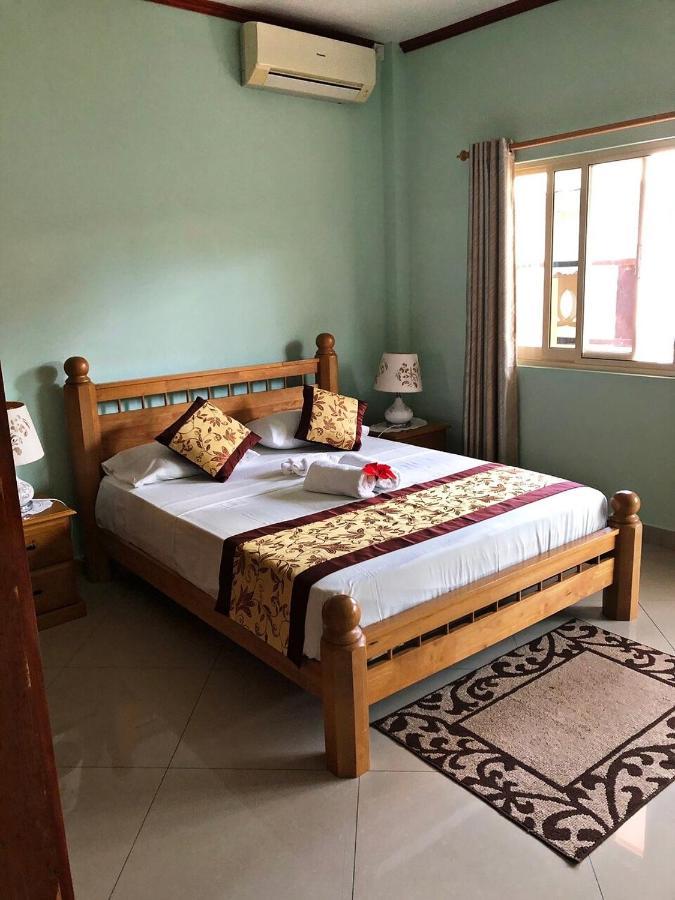 Le Cadillac Bungalow Pondicherry Exterior foto